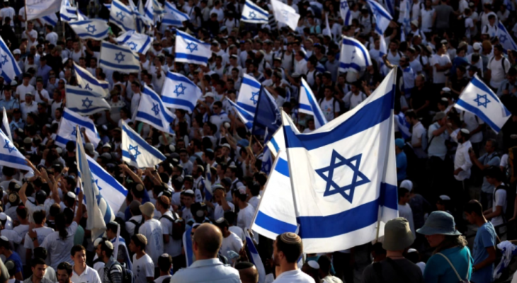 كاتبة إسرائيلية: مسيرة الأعلام.. احتفال الصهيونية الدينية بعنصريتها